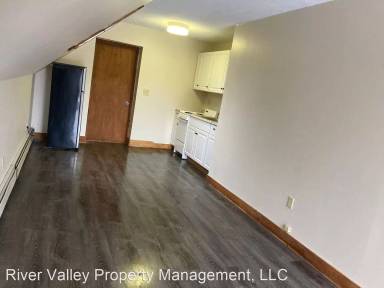 Main picture of 7868 Pomfret Rd