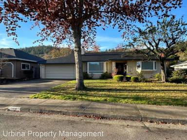 Main picture of 7418 Oakmont Dr