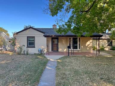 Main picture of 4430 Elm Ct