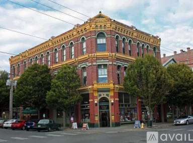 Main picture of 938 Water St