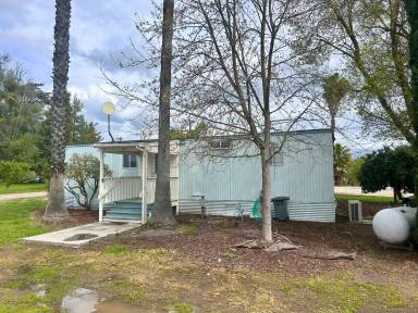 Main picture of 3621 Toomes Rd