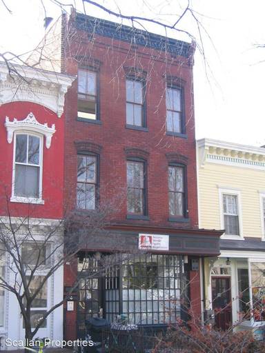 Main picture of 413 E Capitol St SE