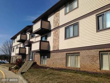 Main picture of 995 Heather Ridge Dr