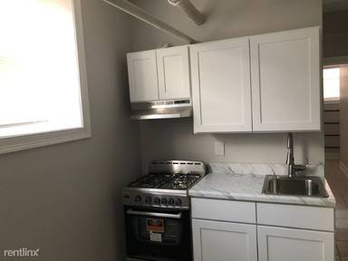 Main picture of 943 Pavonia Ave