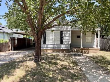 Main picture of 3009 Honeysuckle Ave