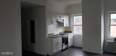 Main picture of 152 Harrison Ave