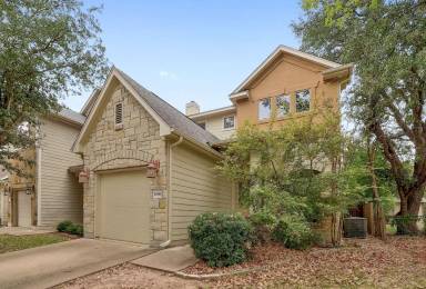 Main picture of 1811 Crown Dr