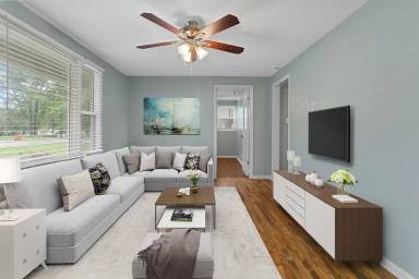 Main picture of 9004 E Gregory Blvd
