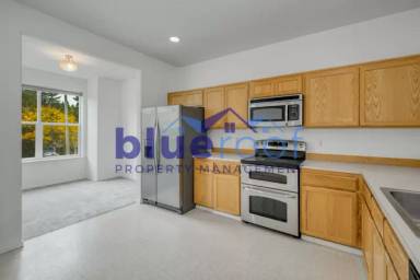 Main picture of 7615 NE Chesapeake St