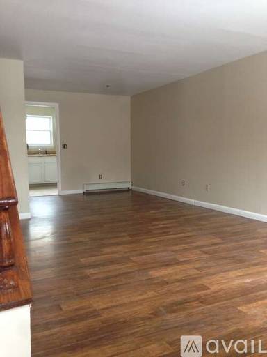 Main picture of 298 High Path Rd