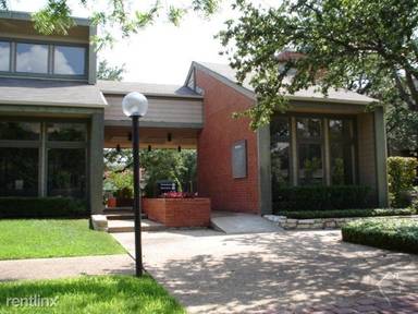 Main picture of Woodchase Apartments Austin