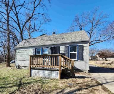 Main picture of 8004 Lydia Ave