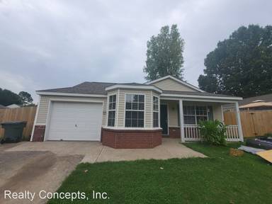 Main picture of 3235 W Woodridge Dr