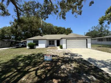 Main picture of 34329 Oak Ave