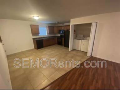 Main picture of 25 Village Dr