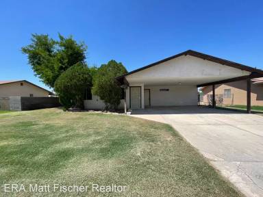 Main picture of 1716 S 46th Dr