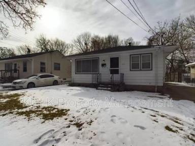 Main picture of 934 Sheridan Ave