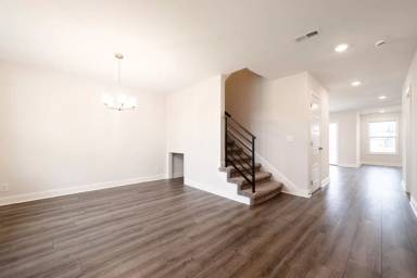 Main picture of 232 Donegal Dr