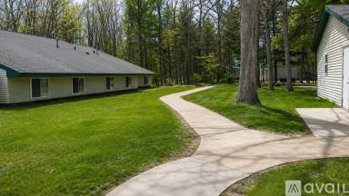 Main picture of Idlewild Gardens