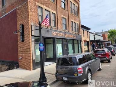 Main picture of 28 S Main St