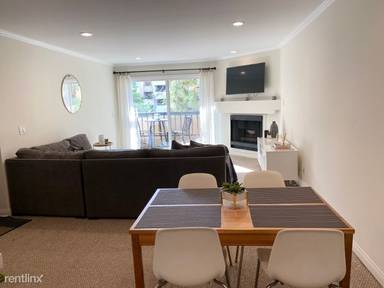 Main picture of 21400 Burbank Blvd