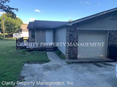 Main picture of 132 Cline Rd NE