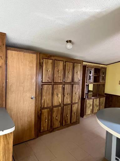 Main picture of 2401 E Main St