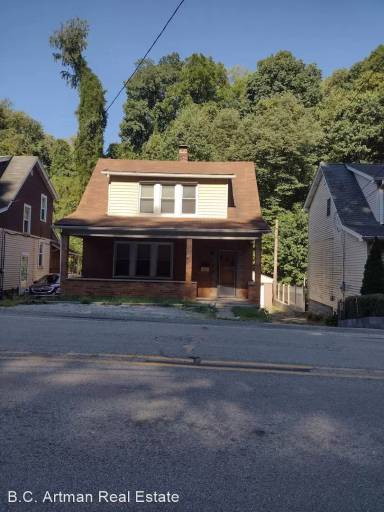 Main picture of 216 Provost Rd