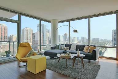 Main picture of Burnham Pointe