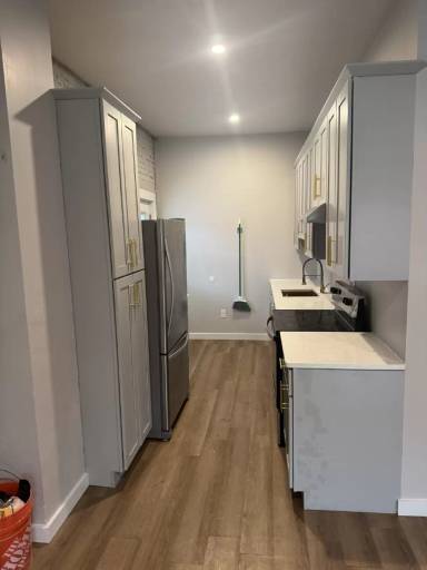 Main picture of 218 Walnut St