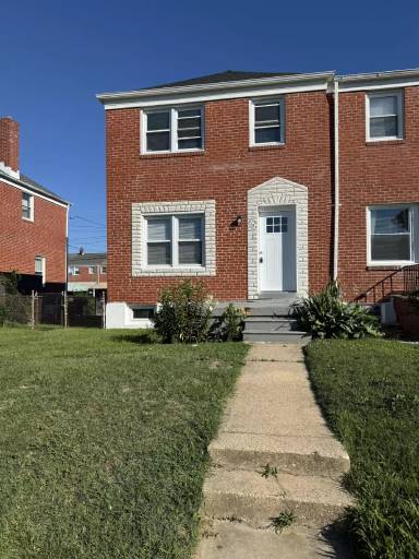 Main picture of 2157 Graythorn Rd