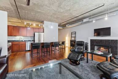 Main picture of Library Towers Condominium Chicago
