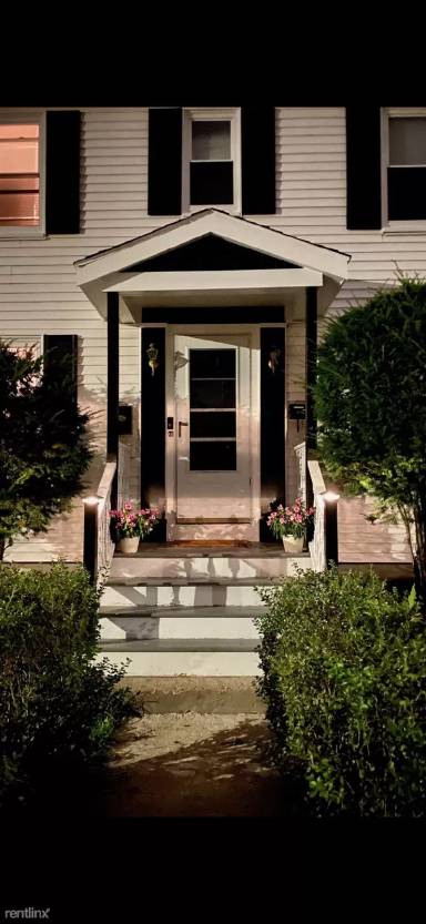 Main picture of 33 Paragon Rd