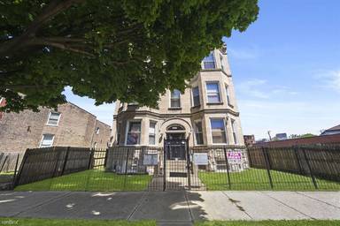 Main picture of 5237 S Wabash Ave