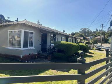 Main picture of 6150 Overdale Ave