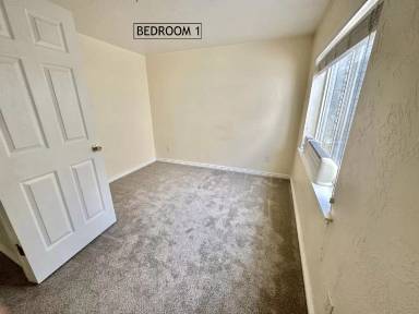 Main picture of 7896 S Goldenpointe Way
