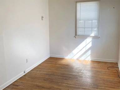 Main picture of 1232 S Oak St