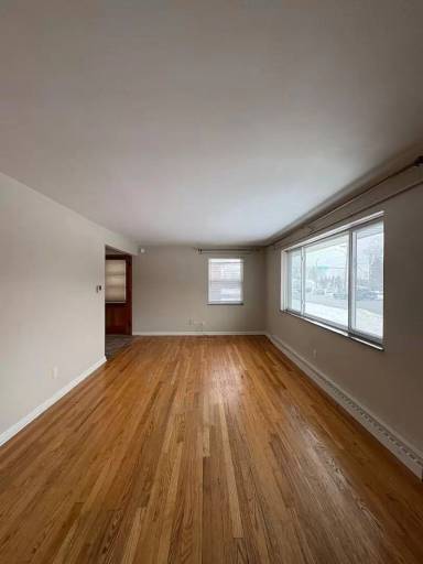 Main picture of 550 Graham Rd