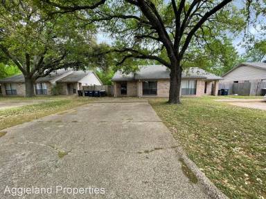 Main picture of 612 Cross Timbers Dr