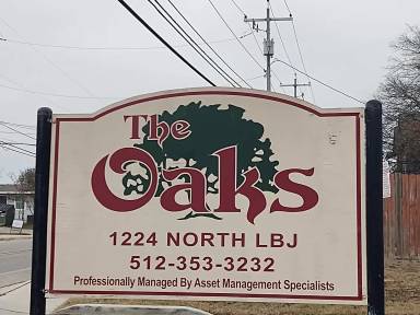 Main picture of The Oaks