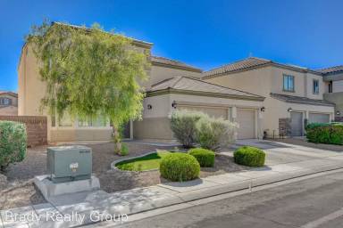 Main picture of 2413 Festive Ct