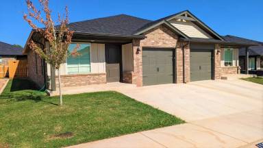 Main picture of Breckenridge Lane Houses