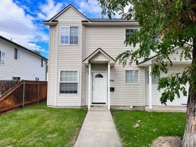 Main picture of 3016 W Madison Ave