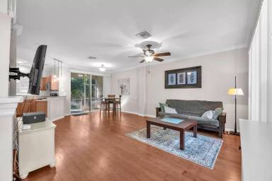 Main picture of 2231 Golden Oak Ln
