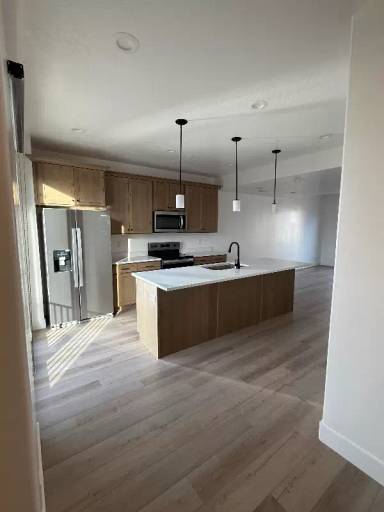 Main picture of 43 N 100 E