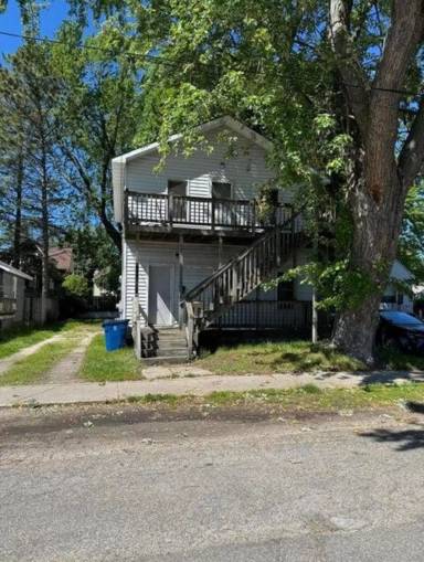 Main picture of 264 6th Ave