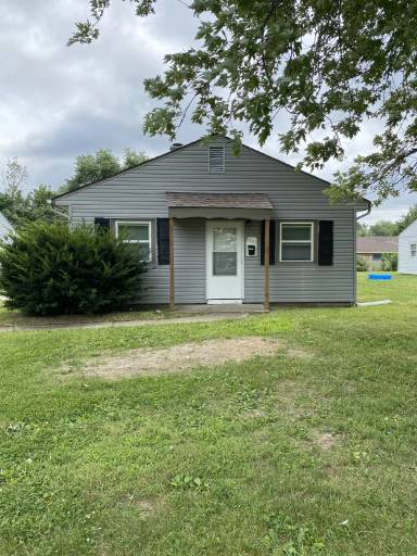 Main picture of 6261-6263 Commodore Dr