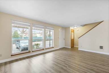 Main picture of 17430-17464 SE 82nd Dr - 17452