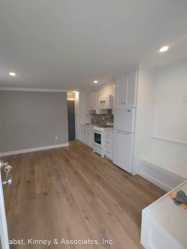 Main picture of 241 17th St