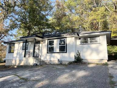 Main picture of 6600 Kentucky Ave